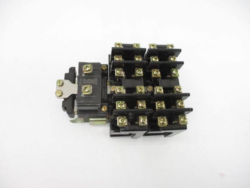 GENERAL ELECTRIC CR2810A14EJ 110/120V 10A NSNP