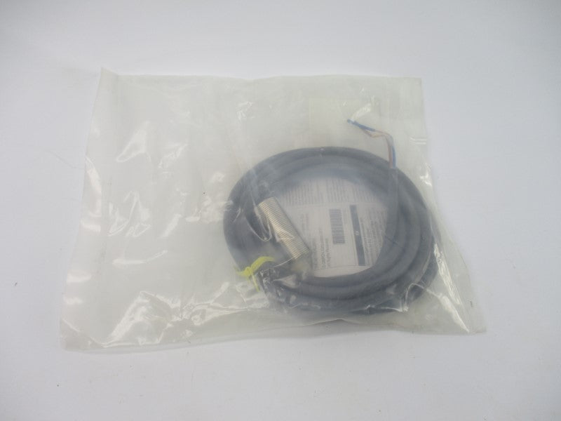 OMRON E2E-X7D2-US 12-24VDC 2M NSMP