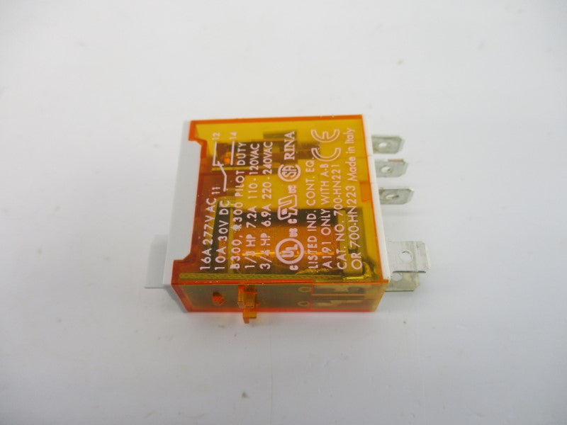 ALLEN BRADLEY 700-HK36A1-3-4 SER. B 120VAC 16A (WH) NSMP