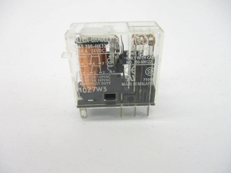 ALLEN BRADLEY 700-HK32Z24 SER. A 24VDC 5A (GY/BL) NSMP