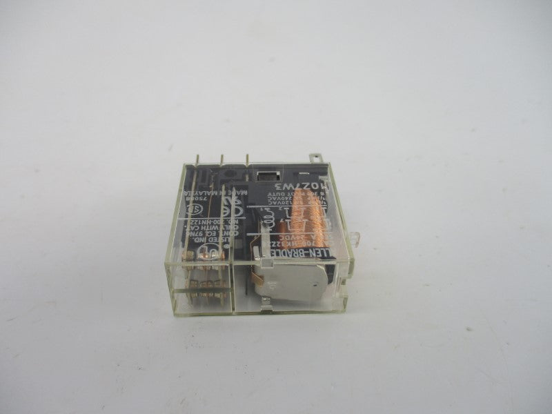 ALLEN BRADLEY 700-HK32Z24 SER. A 24VDC 5A (GY/BL) NSMP