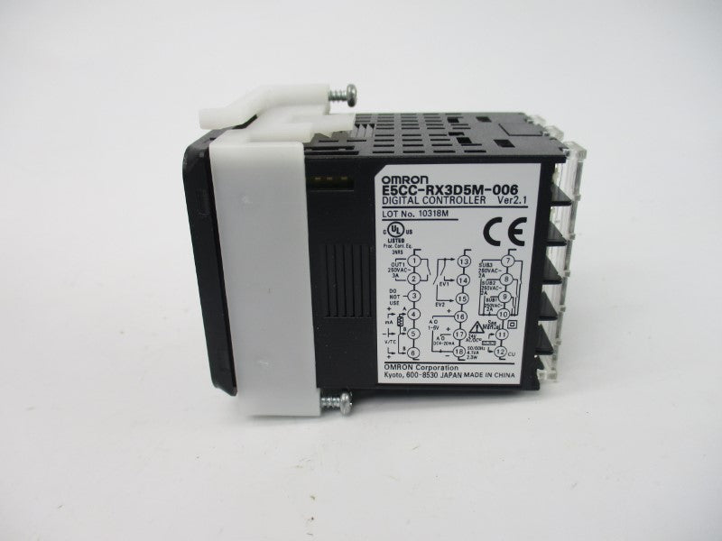 OMRON E5CC-RX3D5M-006 VER. 2.1 24VAC/DC 2A NSMP