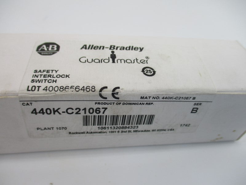 ALLEN BRADLEY 440K-C21067 SER. B 240V 3A (WH) NSMP