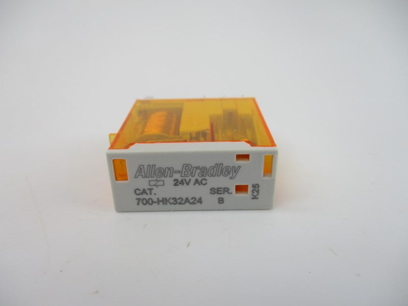 ALLEN BRADLEY 700-HK32A24 SER. B 24VAC (WH) NSMP