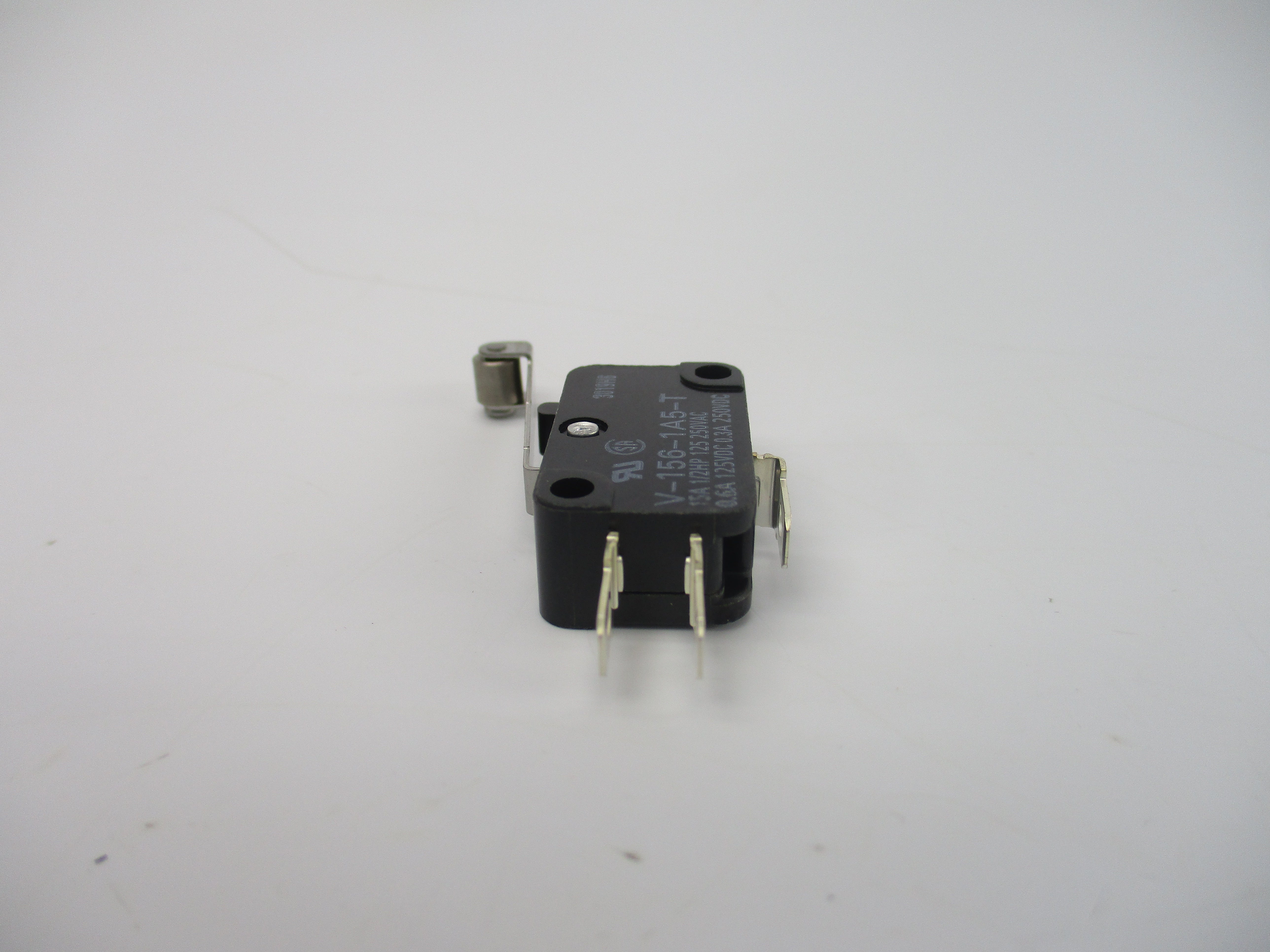 MICRO SWITCH V-156-1A5-T 250VAC 15A NSNP