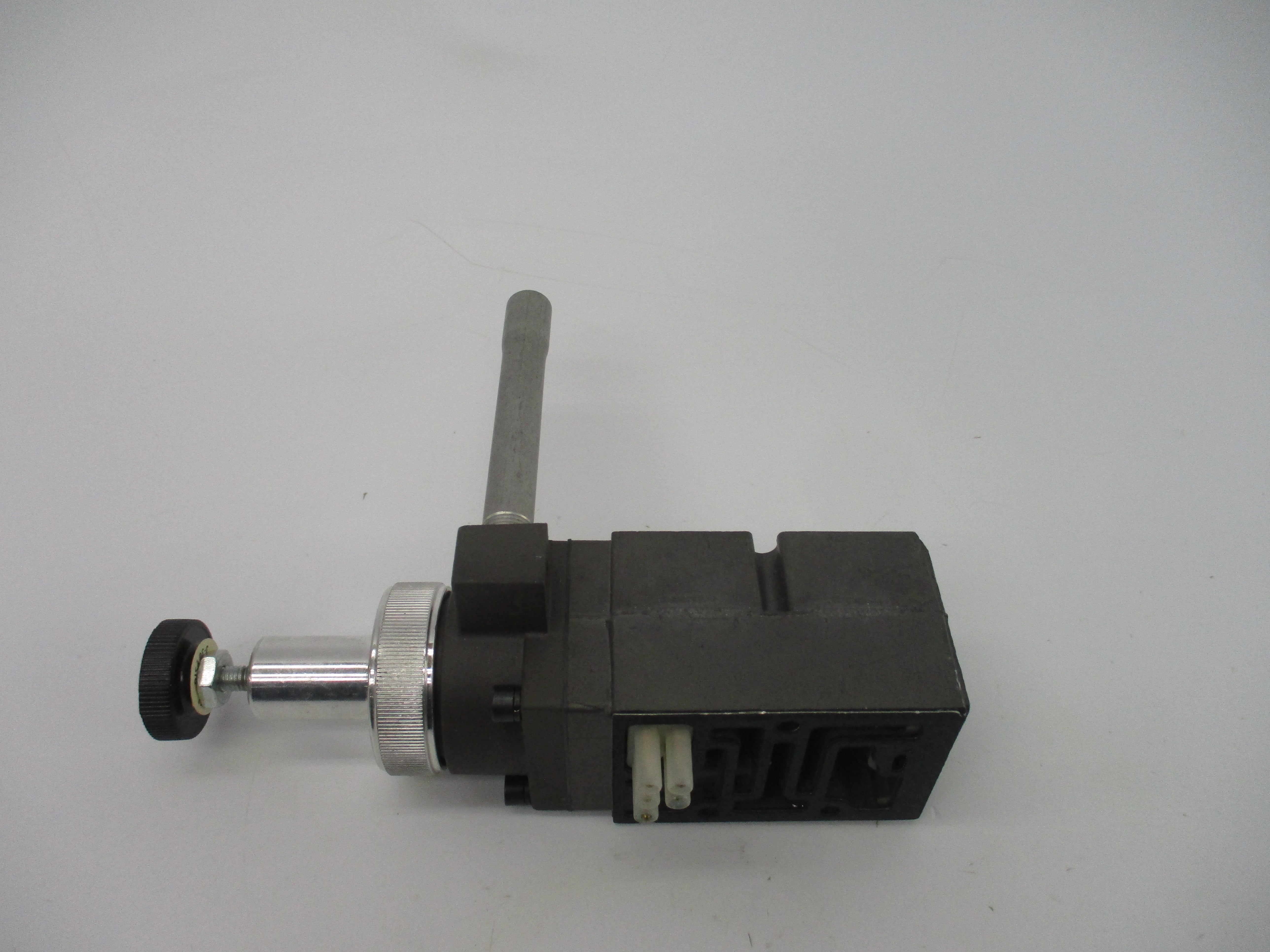 NUMATICS 152RS300J016W00 NSNP