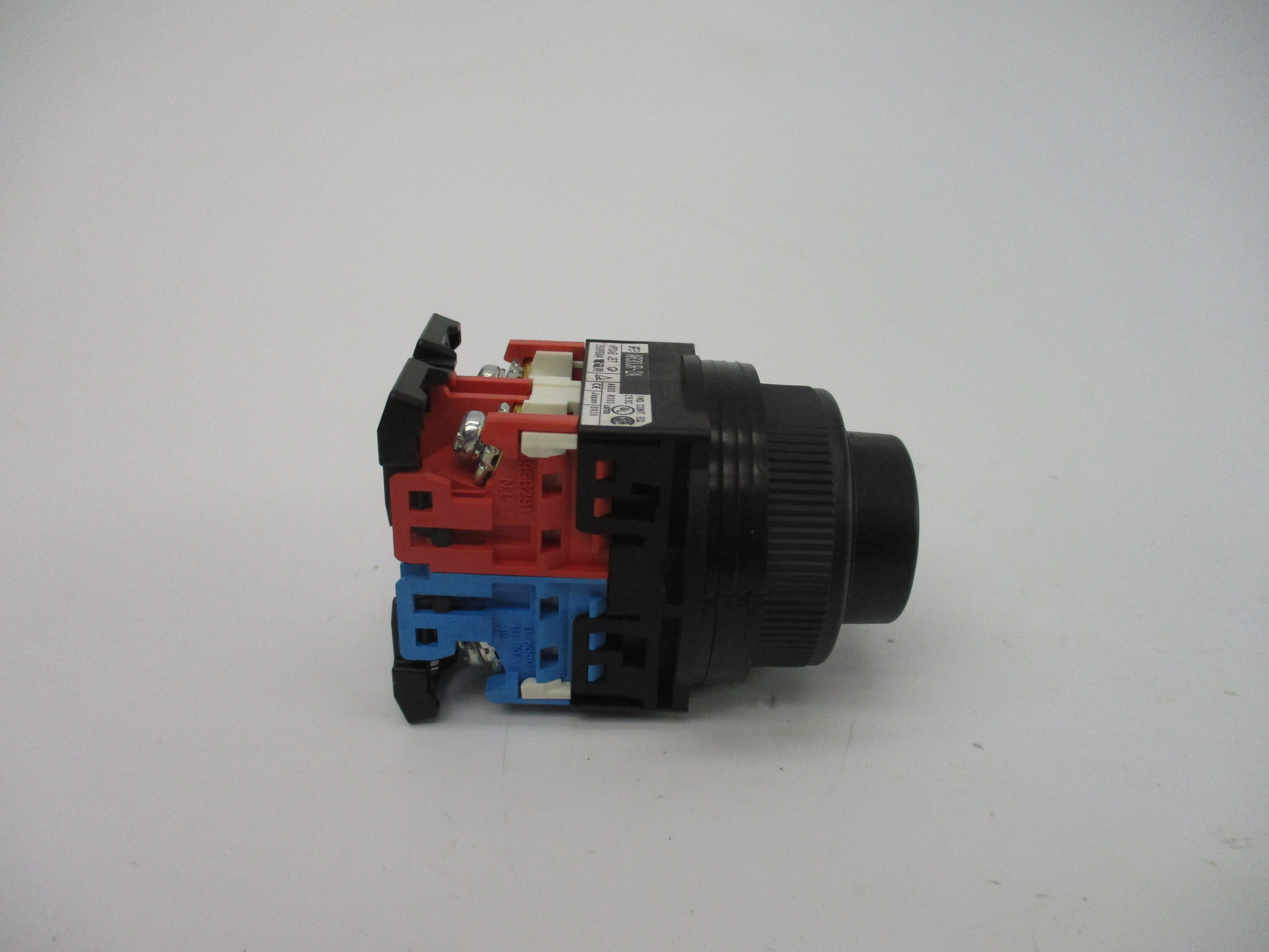 FUJI ELECTRIC AR30JR-2A 250V 6A (NO KEY) NSNP