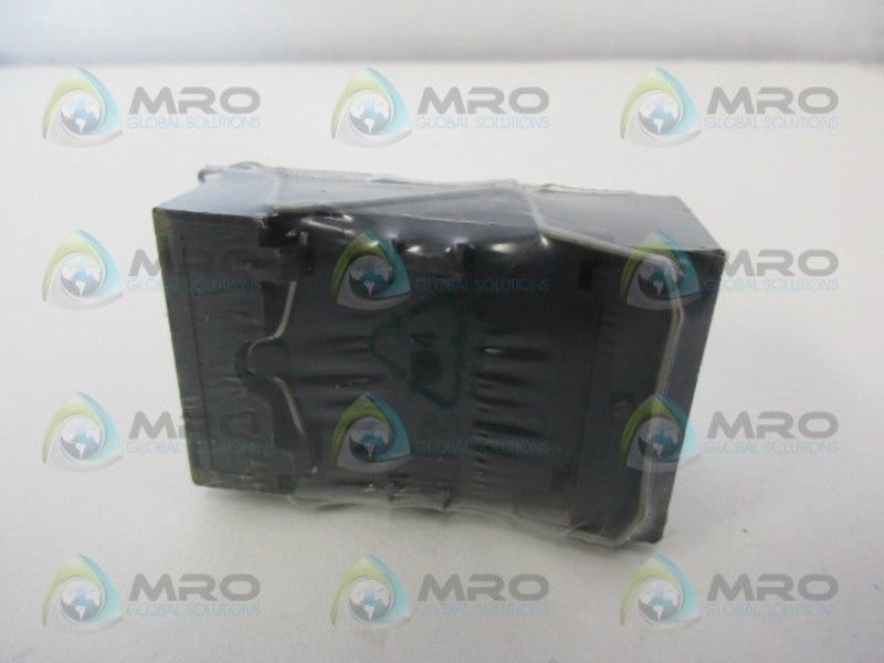 RS COMPONENTS 215-5433 SOCKET NSMP