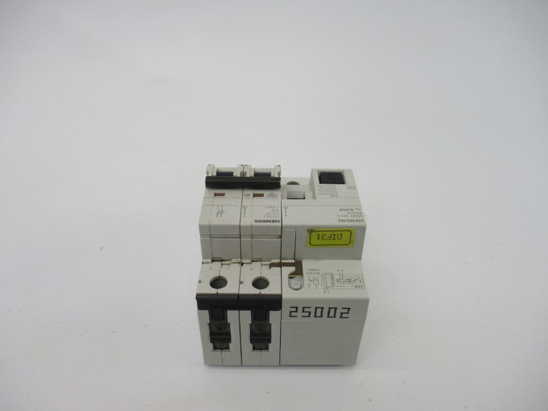 SIEMENS 5SM2322-0 W/ 5SY62 400V 0.03A UNMP