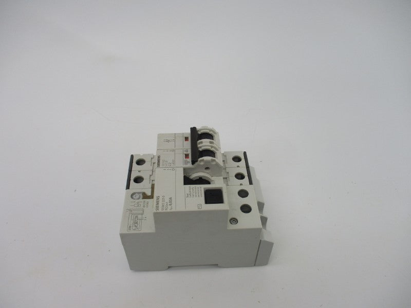 SIEMENS 5SM2322-0 W/ 5SY62 400V 0.03A UNMP