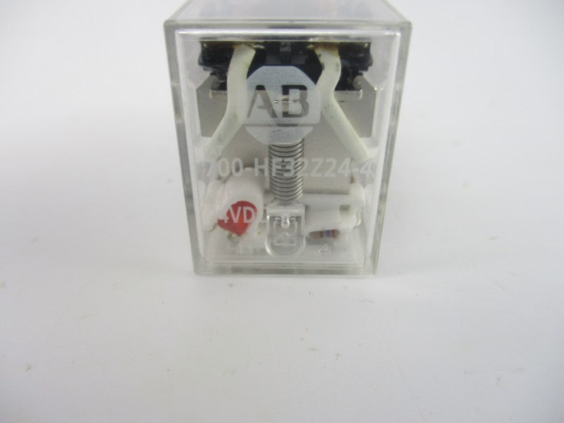 ALLEN BRADLEY 700-HF32Z24-4 SER. B 24VDC 10A NSNP