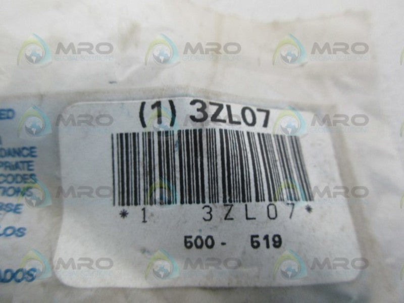 LEVITON 519 FLURESCENT LAMP HOLDER NSMP