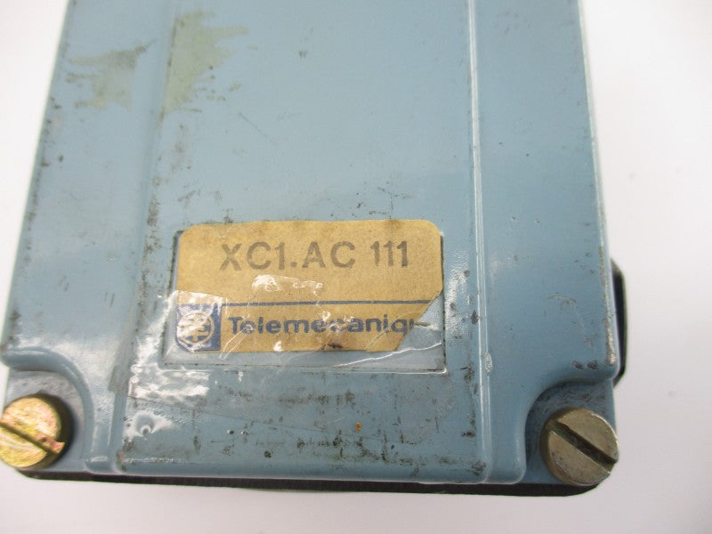 TELEMECANIQUE XC1.AC111 NSNP