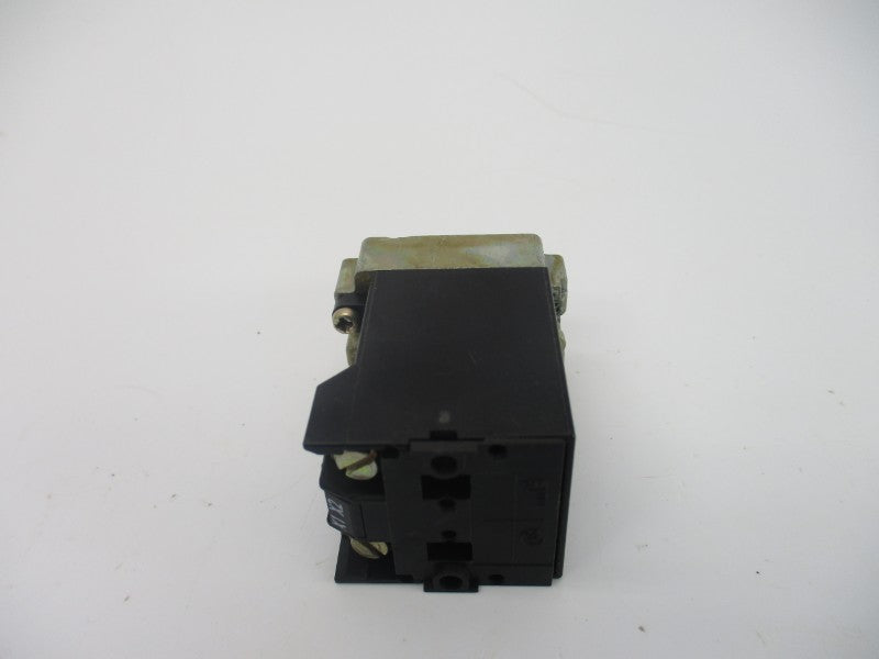 TELEMECANIQUE ZB2-BV2 110-127V NSNP
