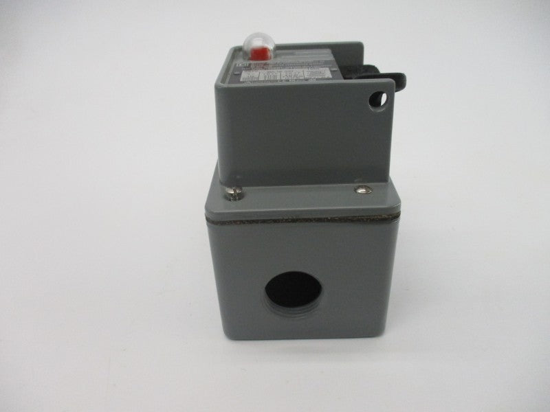 SQUARE D 2510KW2C SER. B 600V 30A NSNP