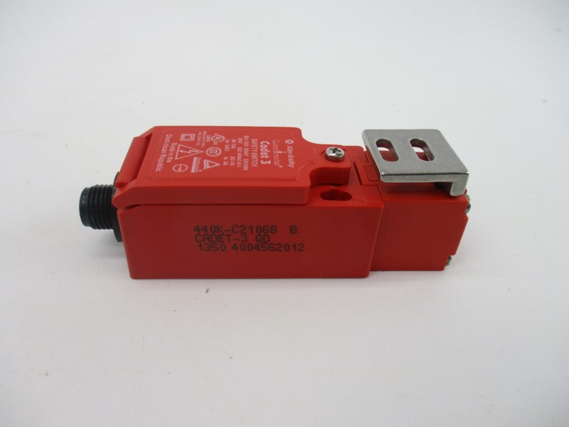 ALLEN BRADLEY 440K-C21068 SER. B 240V 10A (WH) NSMP