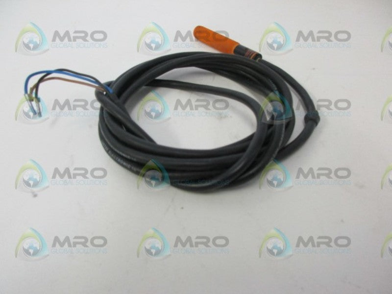 IFM EFECTOR IF-3004-BPKG PROXIMITY SENSOR UNMP