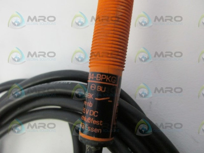 IFM EFECTOR IF-3004-BPKG PROXIMITY SENSOR UNMP