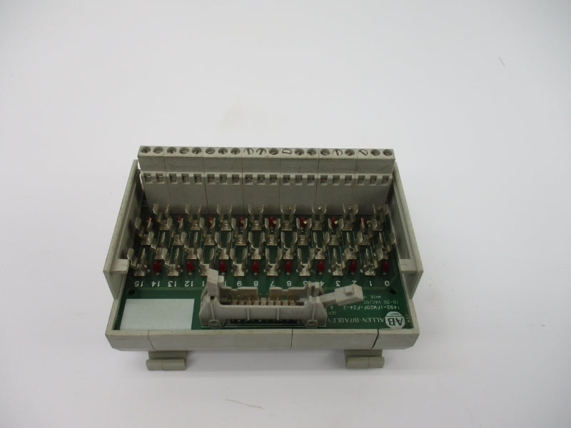 ALLEN BRADLEY 1492-IFM20F-F24-2 SER. A 10-30VAC/DC NSNP