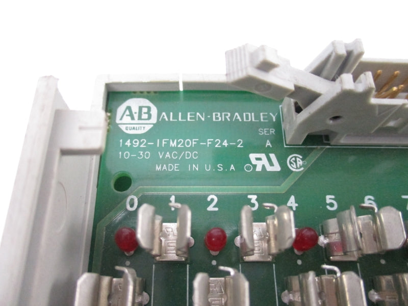 ALLEN BRADLEY 1492-IFM20F-F24-2 SER. A 10-30VAC/DC NSNP