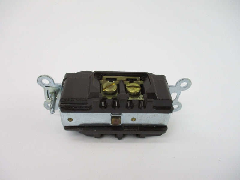 HUBBELL 5662 250V 15A NSNP