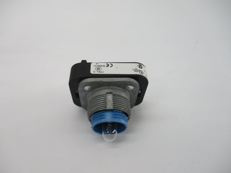 ALLEN BRADLEY 800TC-FXTP16RA1 SER. T 120V NSNP
