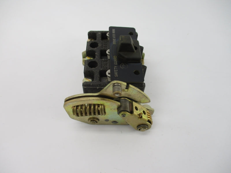 ALLEN BRADLEY X-177122 220/440-550VAC 30A NSNP