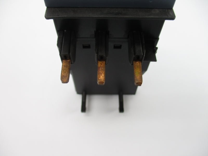 SIEMENS 3RB3016-2PB0 600V 1-4A NSNP