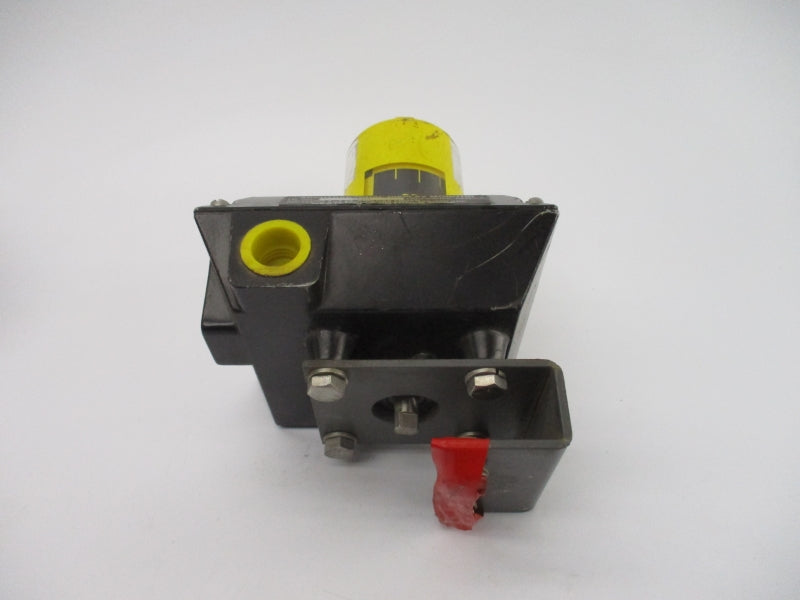WESTLOCK CONTROLS 2004 250VAC 15A UNMP