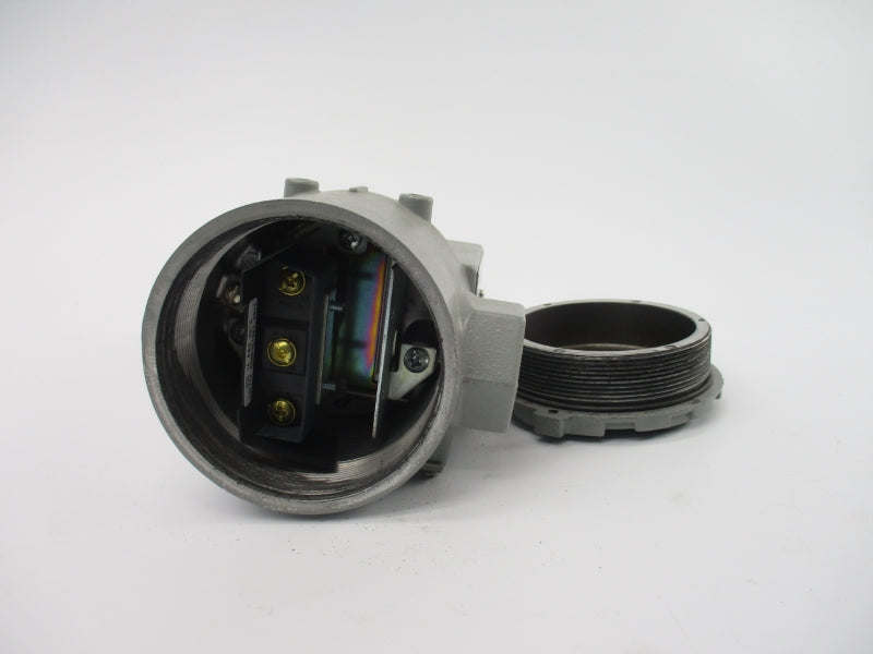 DWYER SA1111E-A4-K1 480VAC 15A 1200PSI NSNP