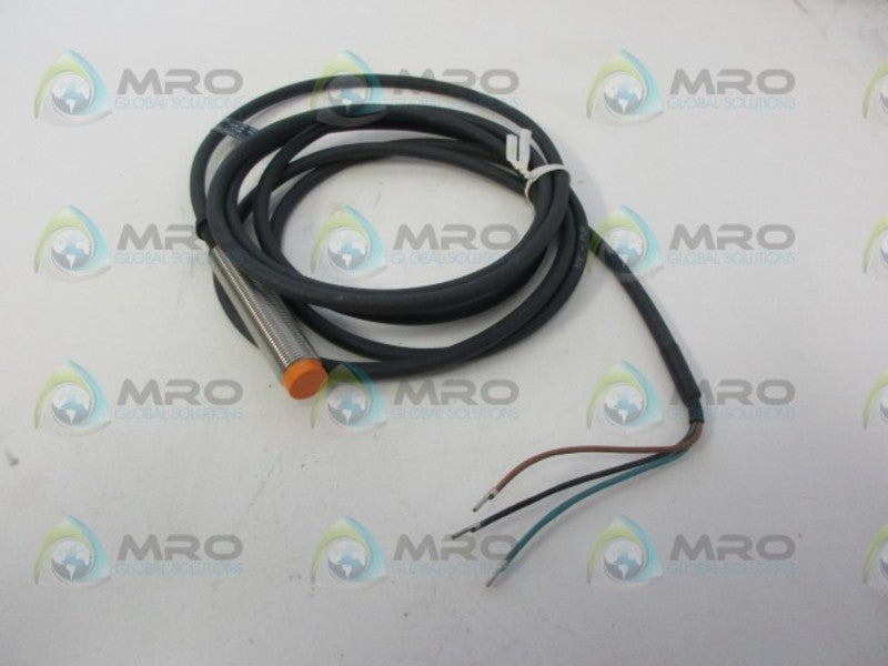 IFM EFECTOR IF5704 INDUCTIVE SENSOR NSNP