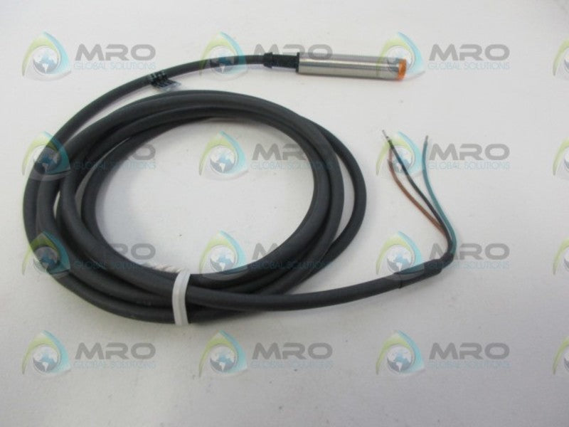 IFM EFECTOR IF5704 INDUCTIVE SENSOR NSNP