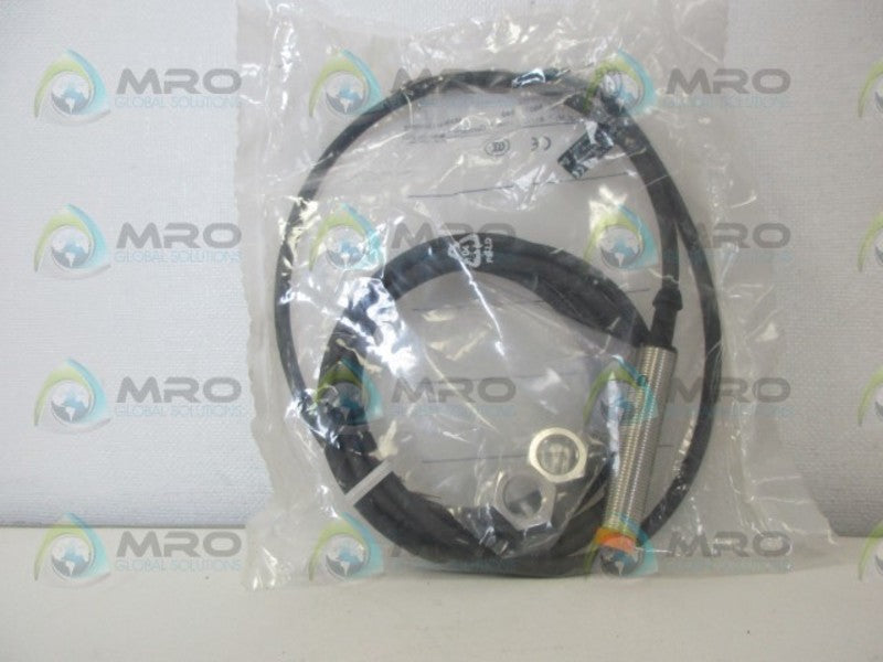 IFM EFECTOR IF5704 INDUCTIVE SENSOR NSMP