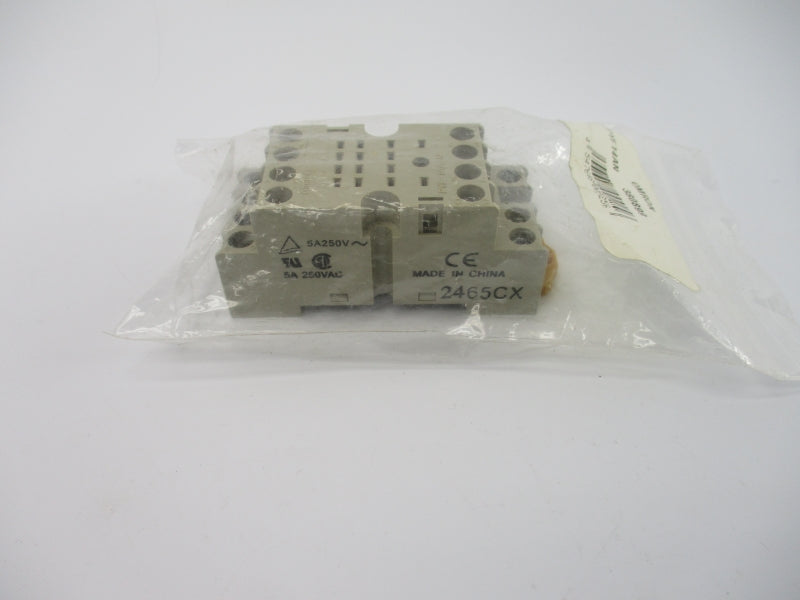 OMRON PYF14AN  250V 5A NSMP