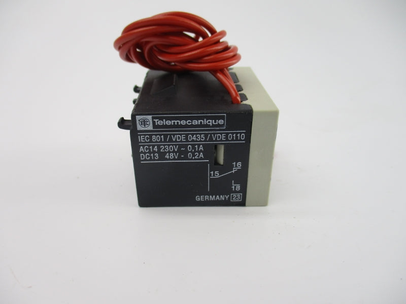 TELEMECANIQUE LA2KT2E 24-48VAC/DC 1-30S NSMP