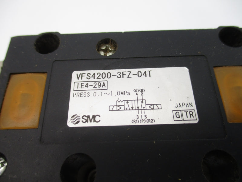 SMC VFS4200-3FZ-04T 88-132/94-138VAC UNMP