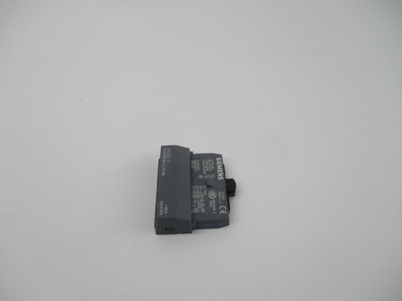 SIEMENS 3RV2901-2F 240VAC 2.5A NSNP