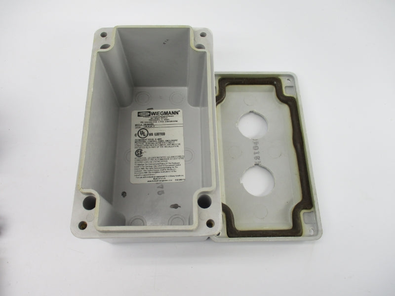 HUBBELL HW-N4X2PB UNMP
