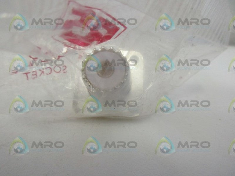 RS COMPONENTS 455-725 UHF SQUARE SOCKET  NSMP