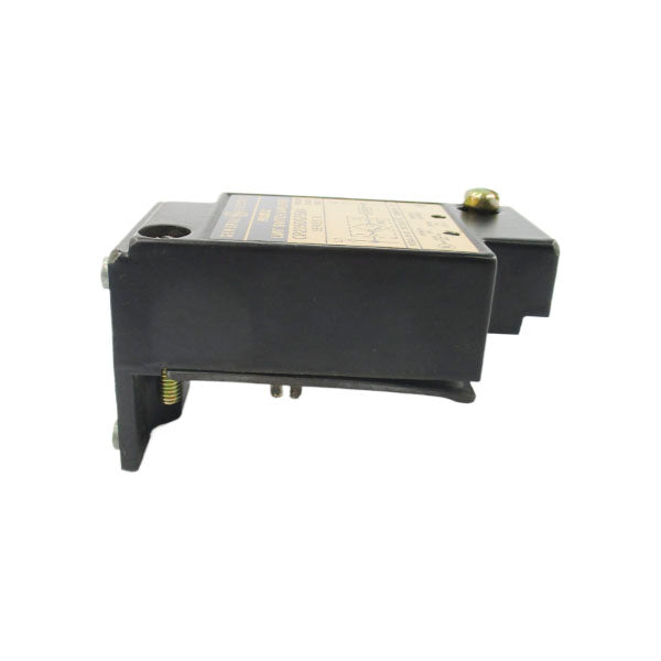 GENERAL ELECTRIC CR215DGF58A SER. B 20-250VAC NSNP