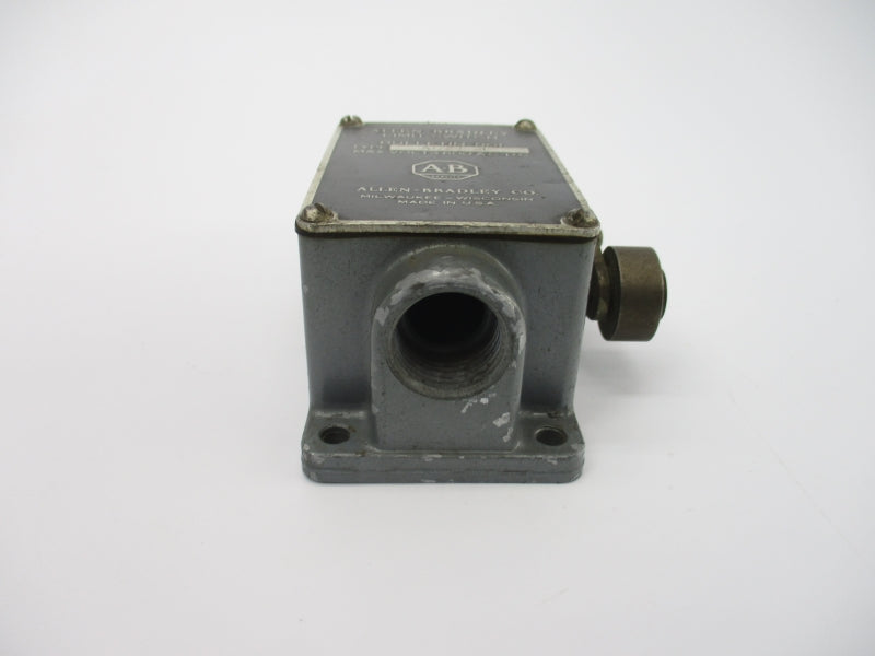 ALLEN BRADLEY 801-ASA1-1 600VAC-DC UNMP