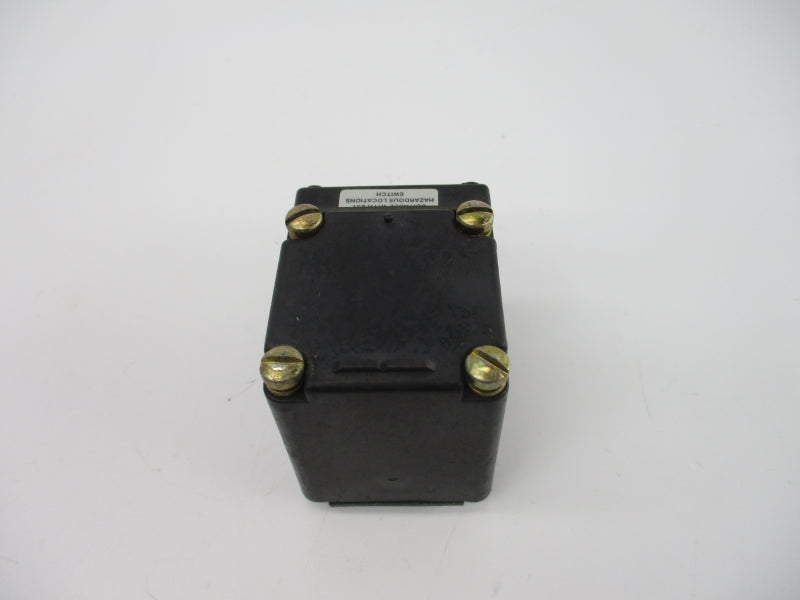 CUTLER HAMMER E51DP5 SER. B2 NSNP