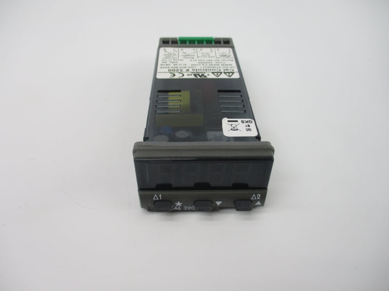 CAL CONTROLS 3200 250V 2A NSMP