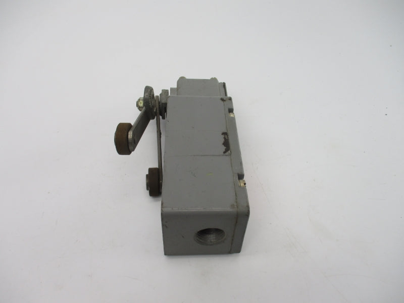 MICRO SWITCH 51ML7-E1 UNMP