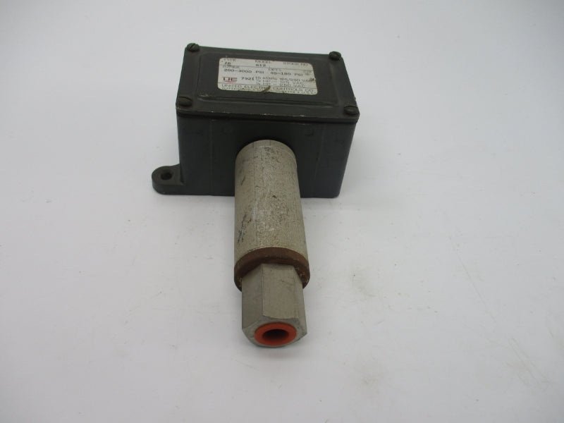 UNITED ELECTRIC J6-612 125/250VAC 15A 200-3000PSI UNMP