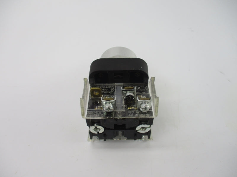 ALLEN BRADLEY 800T-QM10R SER. T 120VAC/DC NSNP