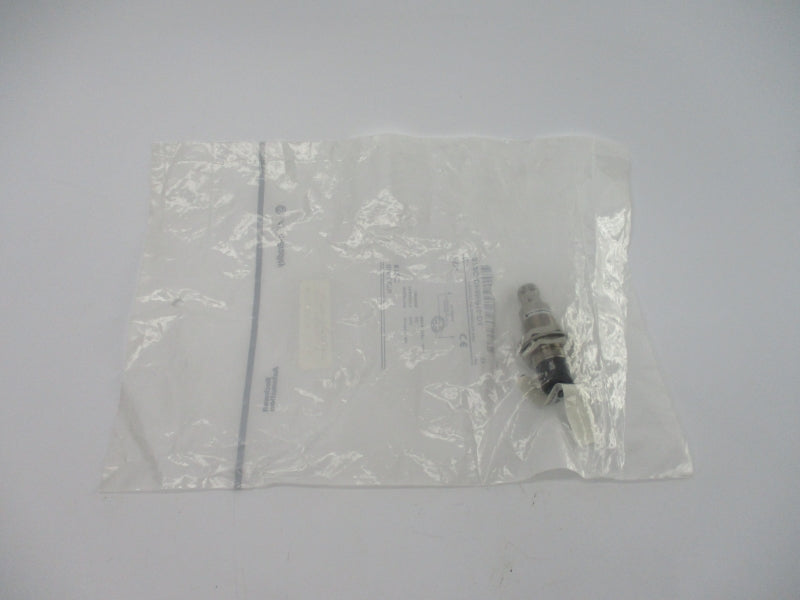 ALLEN BRADLEY 872C-DH8NP18-D4 SER. D 10-30VDC NSMP