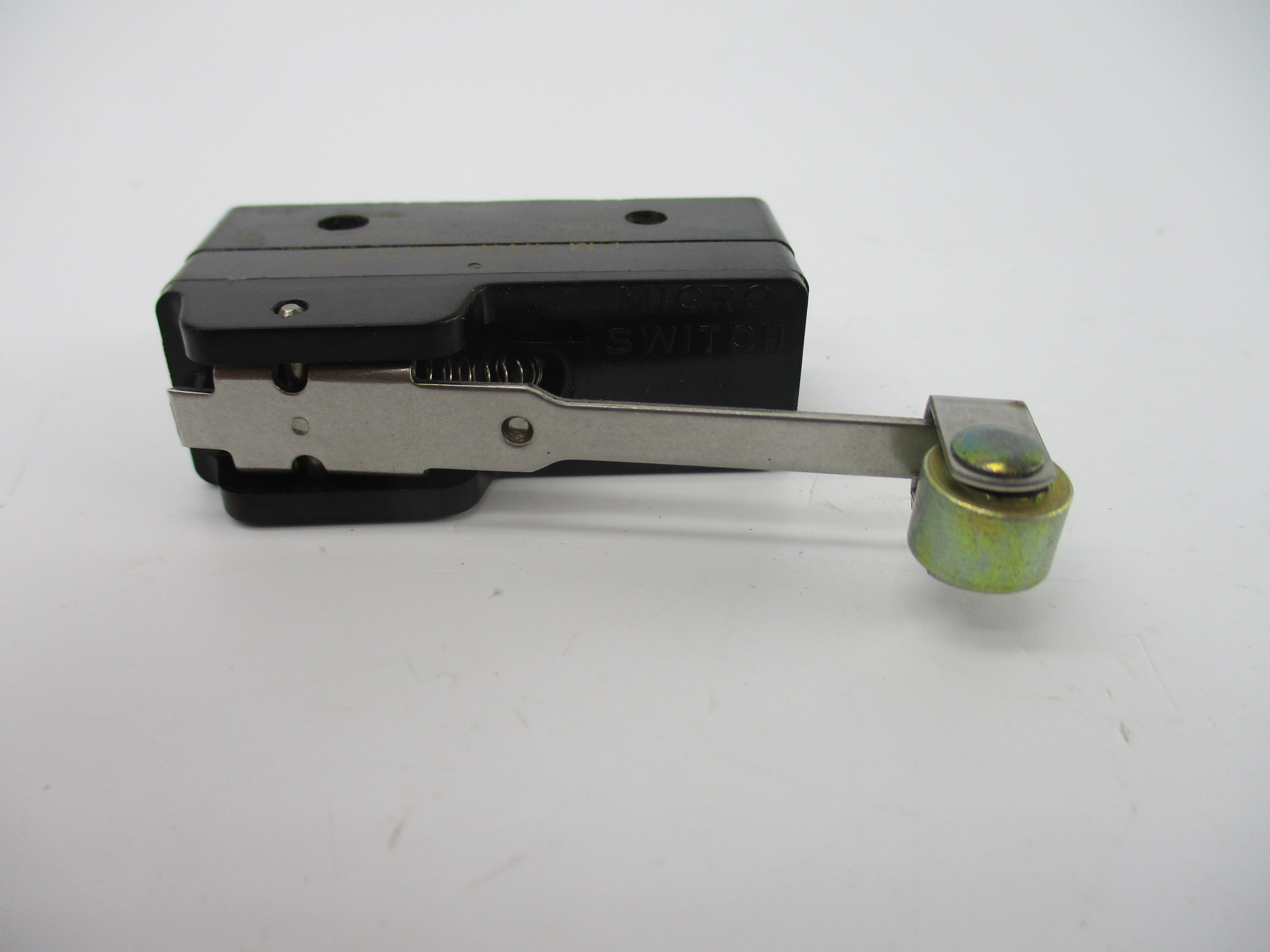 MICRO SWITCH BM-1RW8217-A2 480VAC 22A NSNP