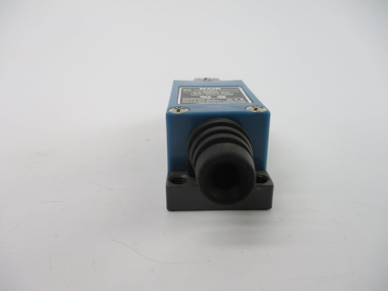 NAIS AZ8111 250VAC 5A NSNP