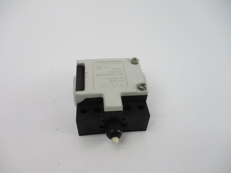 EATON AT0-11-S-IA 300VAC 10A NSNP